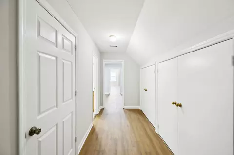 Entry Way - 3031 Hartford Dr, Murfreesboro, TN 37129 photo 10 of 11