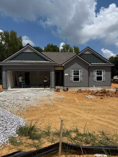 148 Stillwater Way, Tullahoma, TN 37388