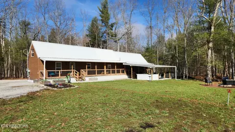 6 Yee Haw Ct, Crossville, TN 38572