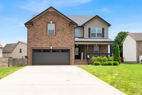 3555 Neena Ct, Clarksville, TN 37042