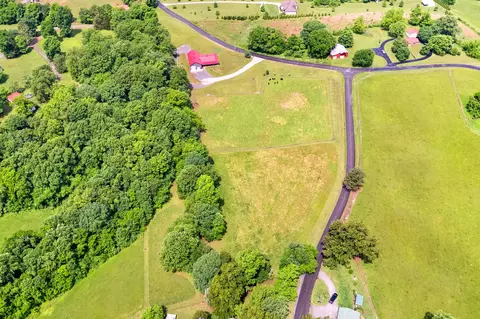 View/Area - 4499 Benson Rd, Springfield, TN 37172 photo 2 of 5