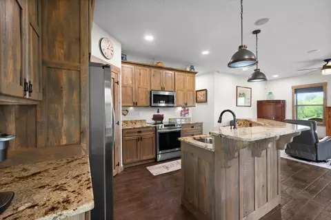 Kitchen - 4499 Benson Rd, Springfield, TN 37172 photo 3 of 6