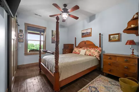 Bedroom - 4499 Benson Rd, Springfield, TN 37172 photo 3 of 4