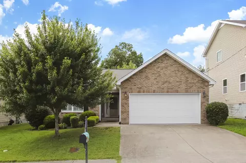 1613 Highwater Dr, Antioch, TN 37013