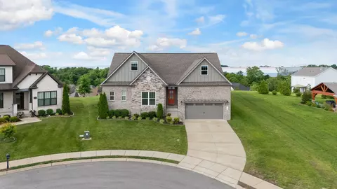 140 Split Rail Ln, Spring Hill, TN 37174