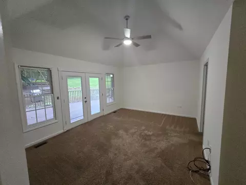 Living - 449 Faith Rae Blvd, Morrison, TN 37357 photo 2 of 2