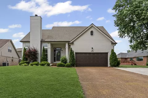 904 Park Crest Ct, Mount Juliet, TN 37122
