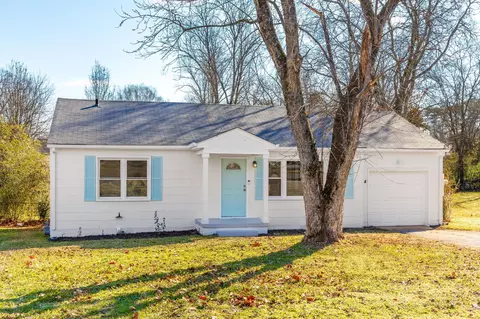 43 Polk Cir, Fort Oglethorpe, GA 30742