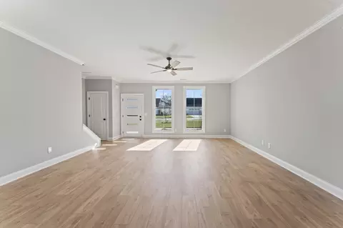 Living - 2124 Gracie Bug Loop, Murfreesboro, TN 37128 photo 3 of 4