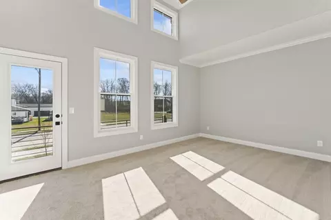 Living - 2124 Gracie Bug Loop, Murfreesboro, TN 37128 photo 1 of 4
