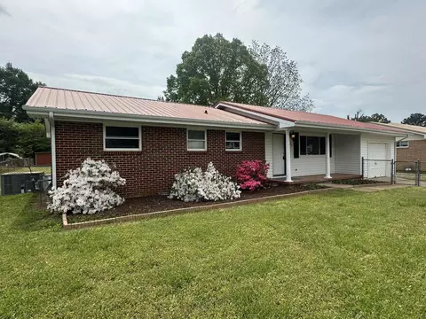 95 Millport Dr, Rossville, GA 30741