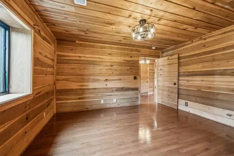 Bedroom - 210 S 3rd St, Dickson, TN 37055 photo 3 of 5