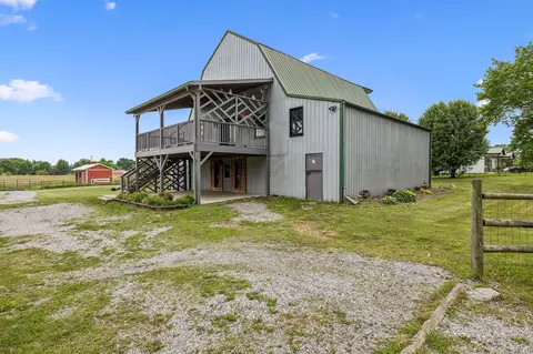 Other - 210 S 3rd St, Dickson, TN 37055 photo 3 of 36