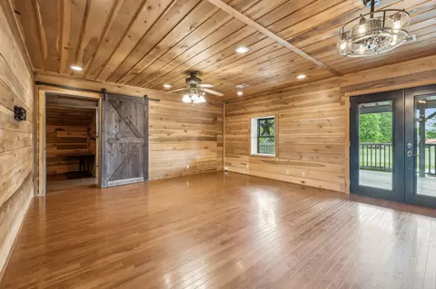 Other - 210 S 3rd St, Dickson, TN 37055 photo 5 of 36