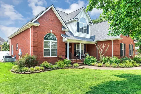 3602 Geneva Dr, Murfreesboro, TN 37128