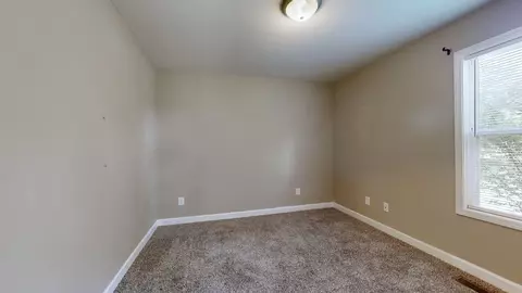 Bedroom - 100 Hickory Pointe, Dickson, TN 37055 photo 3 of 3