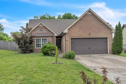 222 Dale Ter, Clarksville, TN 37042