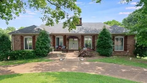 305 Rolling Mill Rd, Old Hickory, TN 37138