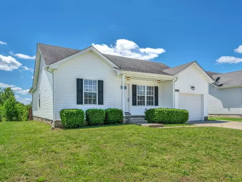 538 Fox Trot Dr, Clarksville, TN 37042
