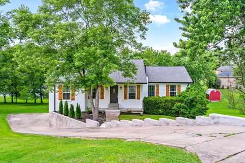 106 Mason Cir, Goodlettsville, TN 37072