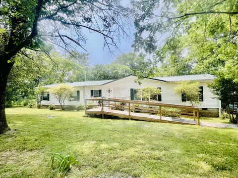 1184 Beasleys Bend Rd, Lebanon, TN 37087