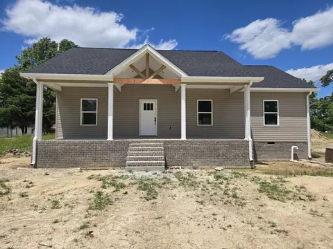 1981 Stevens Dr, Westmoreland, TN 37186