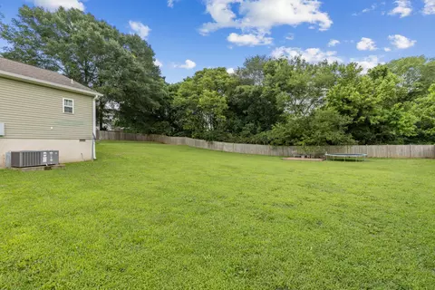 Exterior - 107 Wallace Cir, Killen, AL 35645 photo 5 of 9