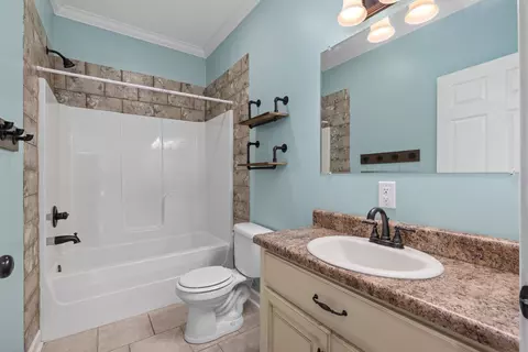 Bath - 107 Wallace Cir, Killen, AL 35645 photo 2 of 2
