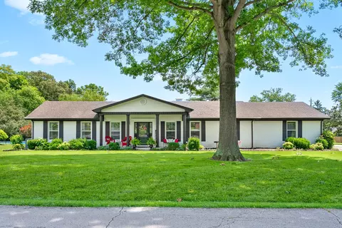 129 Remington Rd, Hopkinsville, KY 42240