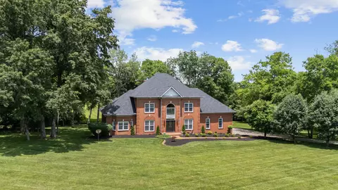 1010 Saint Blaise Trl, Gallatin, TN 37066