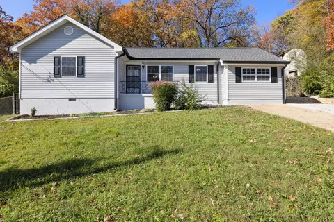 3863 Fairfax Dr, Chattanooga, TN 37415