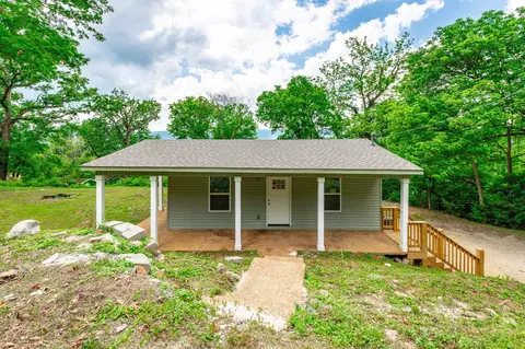 406 Ross St, Rossville, GA 30741