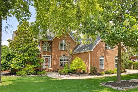4702 Garcia Blvd, Murfreesboro, TN 37128