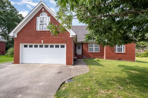 5026 Claude Dr, Smyrna, TN 37167