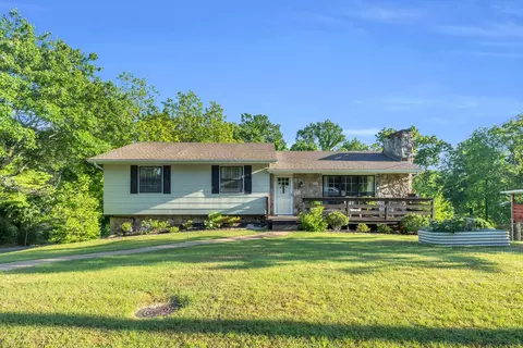 521 Randall St, Hixson, TN 37343