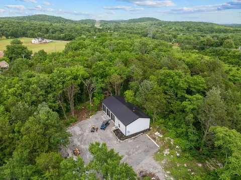 View/Area - 1240 John Windrow Rd, Eagleville, TN 37060 photo 4 of 5