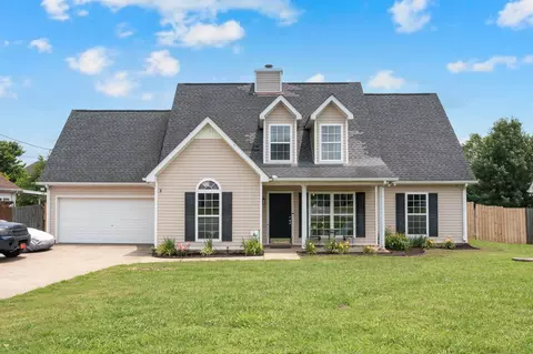 681 Crescent Rd, Murfreesboro, TN 37128