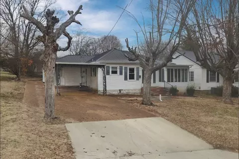 128 W Gray St, Gallatin, TN 37066