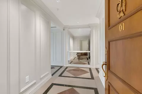 105 Leake Ave #1, Nashville, TN 37205