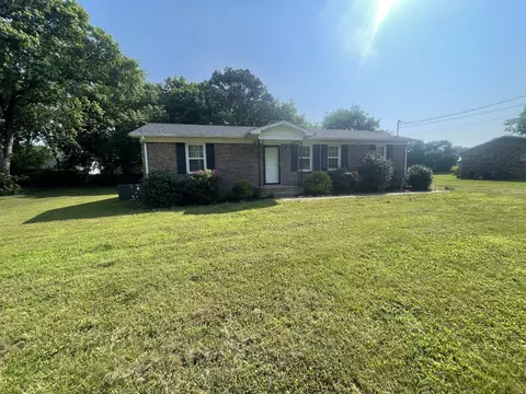 216 Apache Cir, Pulaski, TN 38478 photo 3