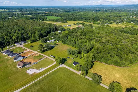 1022 Arch Cope Rd, Morrison, TN 37357 photo 10