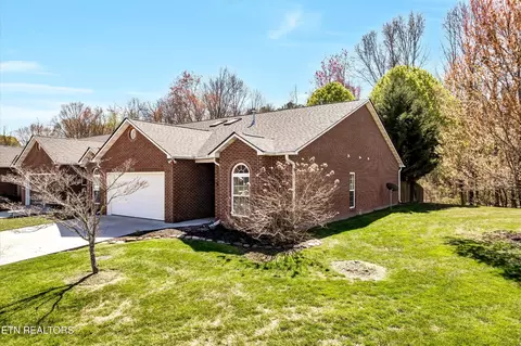 7832 NW Ellisville Ln, Knoxville, TN 37909