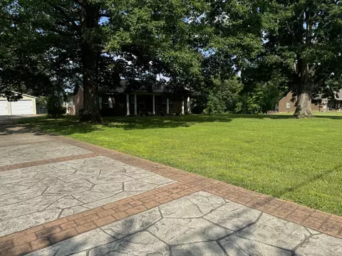 Exterior - 2207 Wolfe Rd, White Bluff, TN 37187 photo 14 of 17
