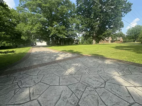 Exterior - 2207 Wolfe Rd, White Bluff, TN 37187 photo 15 of 17