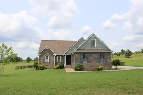 400 Collins Run, Mcminnville, TN 37110