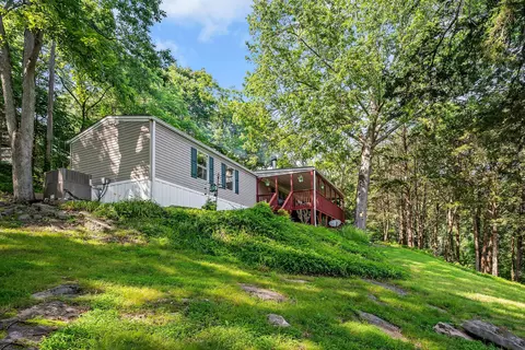 275 Duke Cir, Lancaster, TN 38569