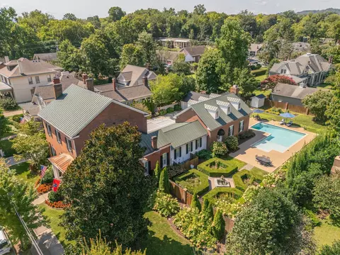 224 3rd Ave S, Franklin, TN 37064