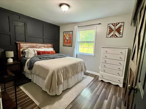 Bedroom - 831 Harris Rd, Dickson, TN 37055 photo 1 of 4