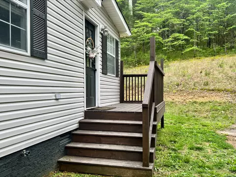 Exterior - 831 Harris Rd, Dickson, TN 37055 photo 5 of 5