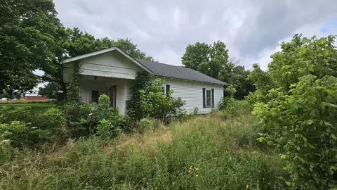 8705 Main St, Enville, TN 38332